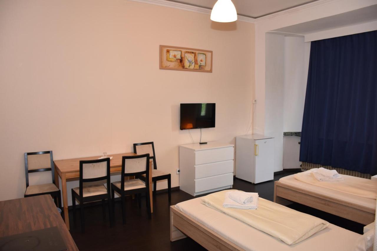 Hotel Schaum ดุสเซลดอร์ฟ ภายนอก รูปภาพ