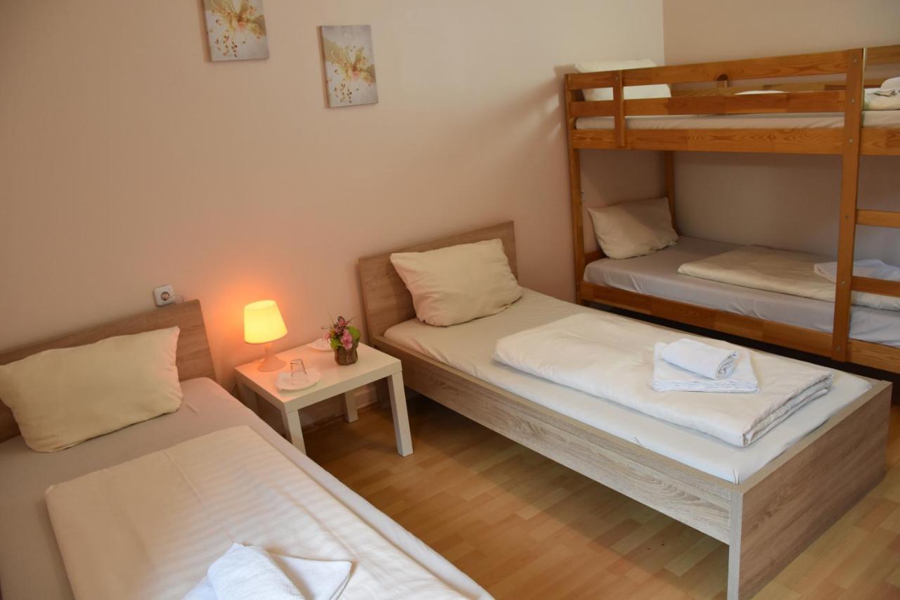 Hotel Schaum ดุสเซลดอร์ฟ ภายนอก รูปภาพ